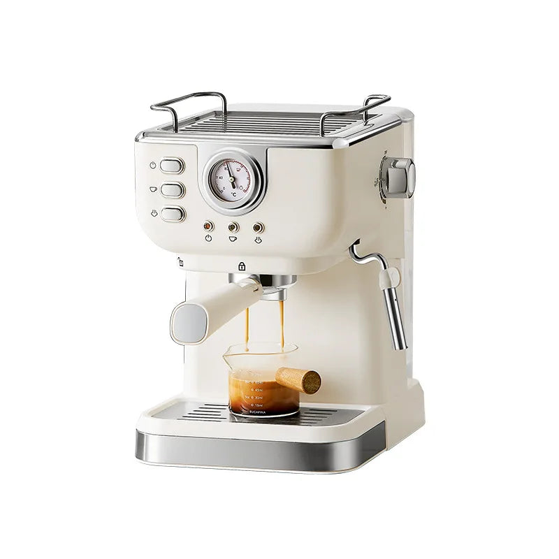 Machine à café semi-automatique intelligente fabriquée en Chine, avec pompe à mousse de lait automatique et pression adaptée aux hôtels et bureaux.