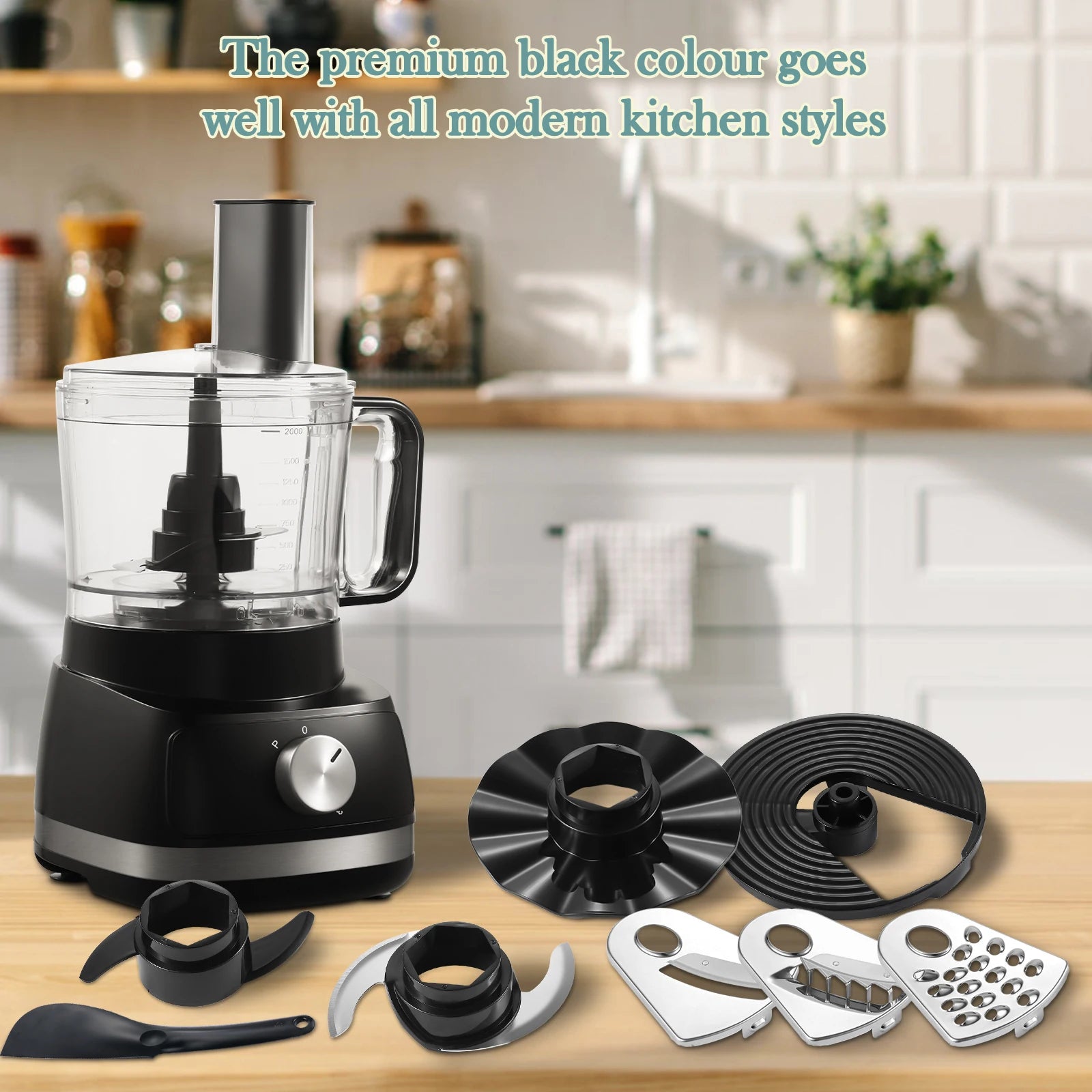 Robot culinaire multifonction 6 en 1 : hacher, trancher, râper et pétrir la pâte.