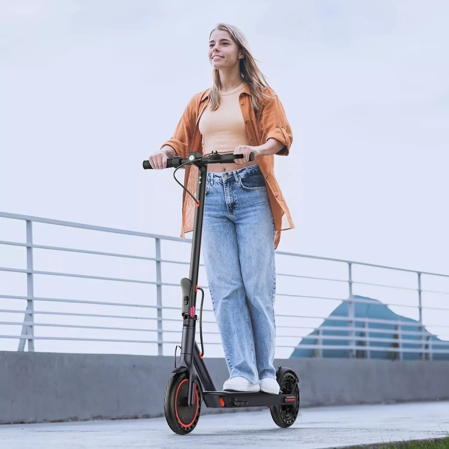 Trottinette électrique AOVOPRO LADPED LP60, 350 W, vitesse maximale de 30 km/h, pneus de 21,6 cm, souple, autonomie maximale de 25,7 km, pour adulte.